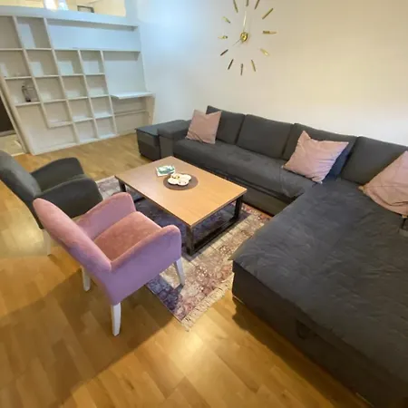 Grand Centar Ilidza Διαμέρισμα